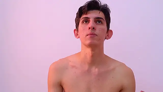 Snapshot of Ana_and_Leo chatting on 03.03.25 Ana and Leo online show from 03.03.25