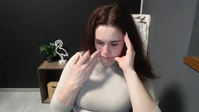 Snapshot of mini_girly chatting on 02.10.25 mini girly online show from 02.10.25