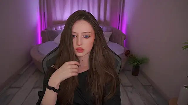 Snapshot of Marmeladkaaa chatting on 10.08.25 Marmeladkaaa online show from 10.08.25