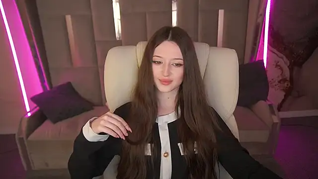 Snapshot of Marmeladkaaa chatting on 11.25.25 Marmeladkaaa online show from 11.25.25