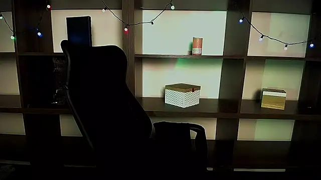 Lexi Jous online show from 02.10.25