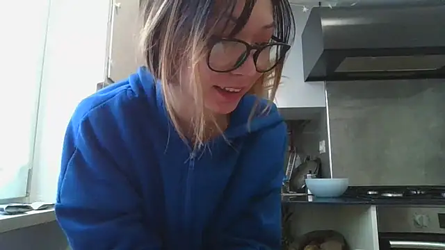 LoveFoxyQueen online show from 01.15.25