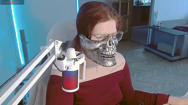 LesyaOxi online show from 02.20.25