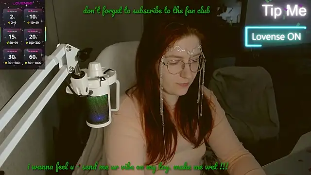 LesyaOxi online show from 02.28.25