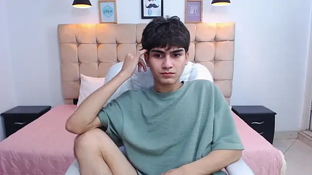 Tommy18   online show from 01.31.25