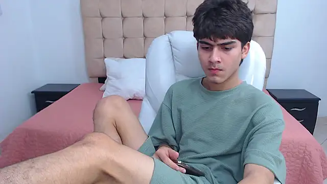 Tommy18   online show from 02.07.25