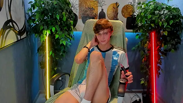 John Weasley online show from 12.19.25