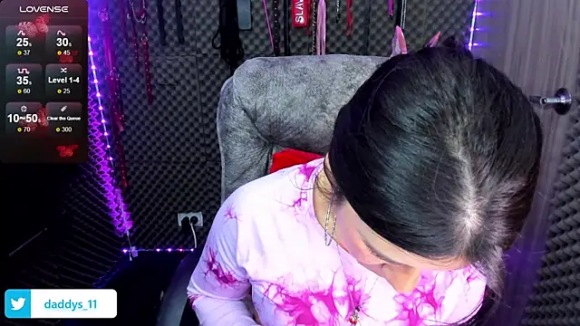 lilihot  online show from 03.20.25