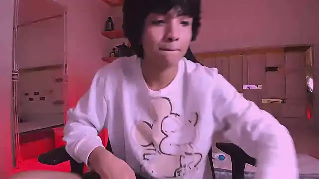 AllanYong18 online show from 03.02.25