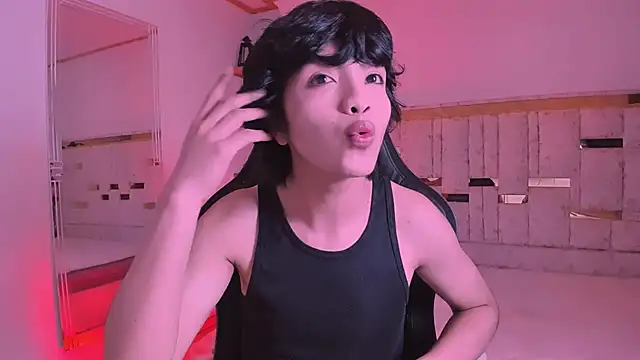 AllanYong18 online show from 03.17.25