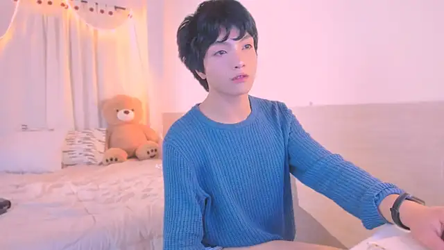 AllanYong18 online show from 11.06.25