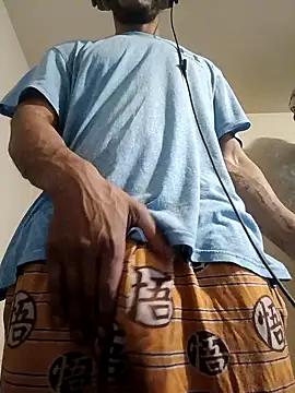 MrDaddyBbSnake online show from 01.20.25