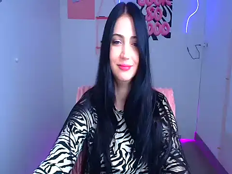 Snapshot of Amalia_amor chatting on 02.02.26 Amalia amor online show from 02.02.26