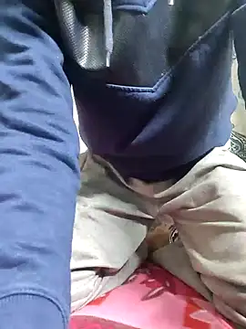 TOPMOON001 online show from 01.16.25