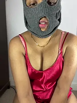 Snapshot of ArathyNambyarMallu chatting on 02.16.25 ArathyNambyarMallu online show from 02.16.25