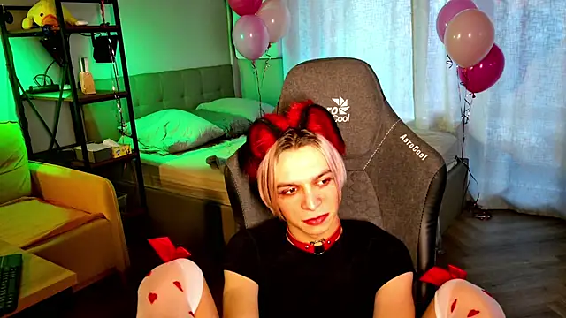 Snapshot of leon_yuugen chatting on 02.08.25 leon yuugen online show from 02.08.25