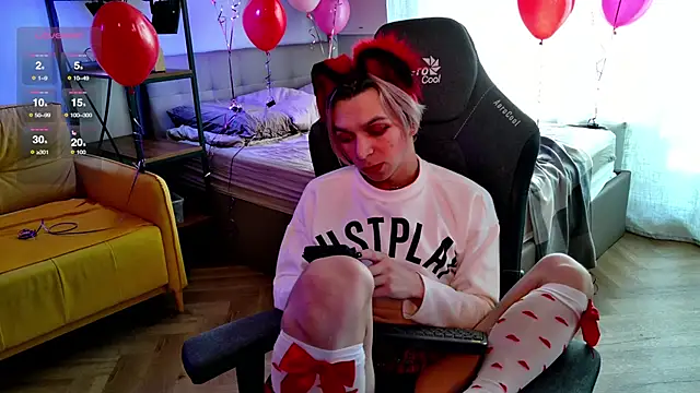 Snapshot of leon_yuugen chatting on 02.12.25 leon yuugen online show from 02.12.25