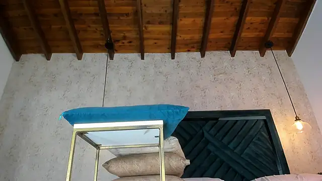 Marttina Ruiz online show from 02.20.26