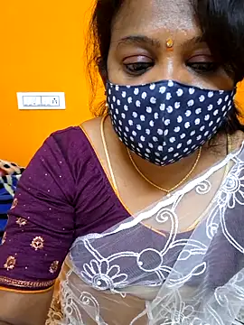 Snapshot of kanikasree chatting on 02.14.25 kanikasree online show from 02.14.25