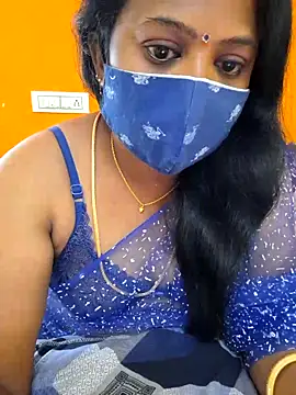 Snapshot of kanikasree chatting on 02.21.25 kanikasree online show from 02.21.25