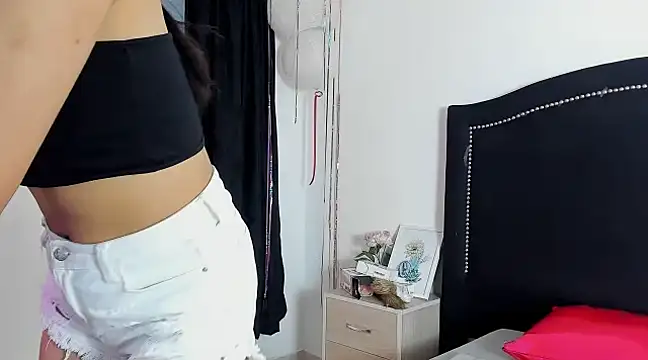 Cleo Hott online show from 03.22.25