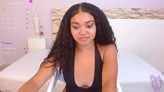 Snapshot of JasmineRose7 chatting on 02.25.25 JasmineRose7 online show from 02.25.25