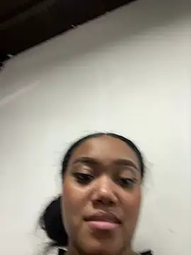 Snapshot of JasmineRose7 chatting on 03.18.25 JasmineRose7 online show from 03.18.25