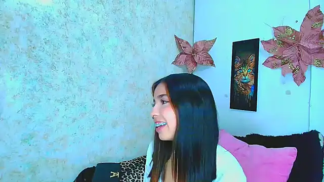 Rousse violett online show from 02.06.25