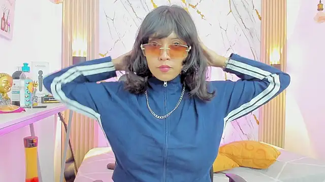 Snapshot of gabriela_cortez chatting on 01.18.26 gabriela cortez online show from 01.18.26