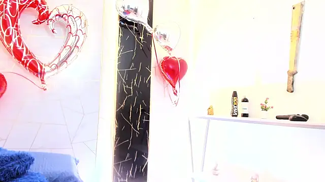 Snapshot of gabriela_cortez chatting on 02.20.26 gabriela cortez online show from 02.20.26