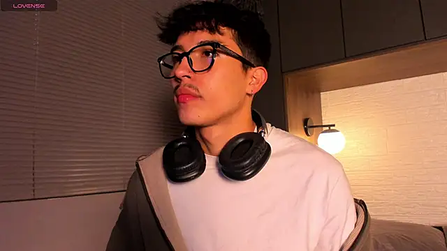 Snapshot of tim__fox chatting on 01.18.26 tim fox online show from 01.18.26