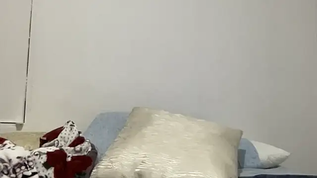 LunaBeya online show from 10.15.25