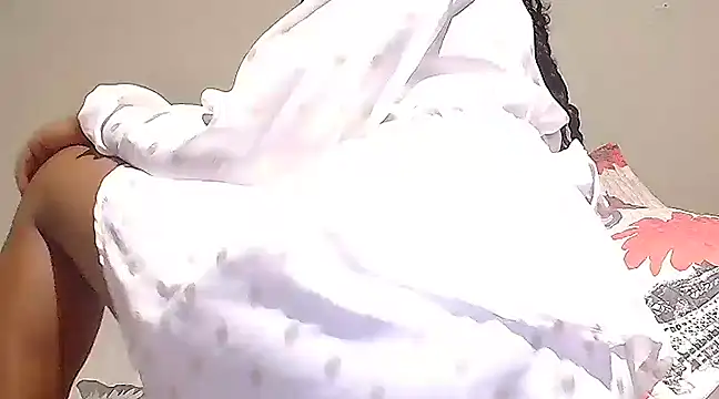 Snapshot of Slendernana chatting on 01.13.25 Slendernana online show from 01.13.25