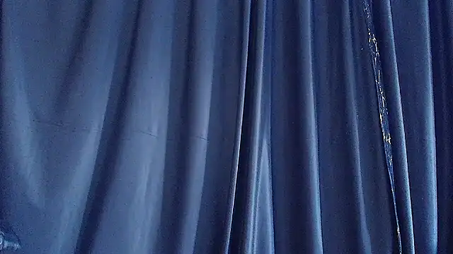 Snapshot of Slendernana chatting on 01.24.25 Slendernana online show from 01.24.25