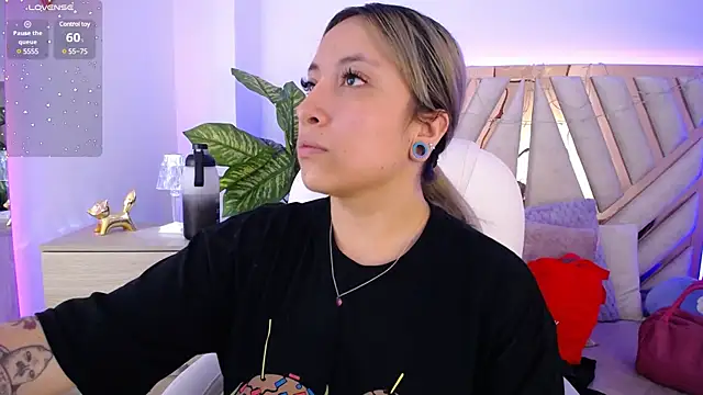 NyxAndria 1 online show from 03.18.25