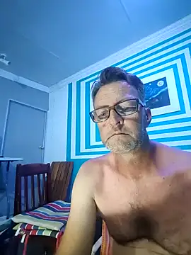 itsmeyes69 online show from 01.26.25