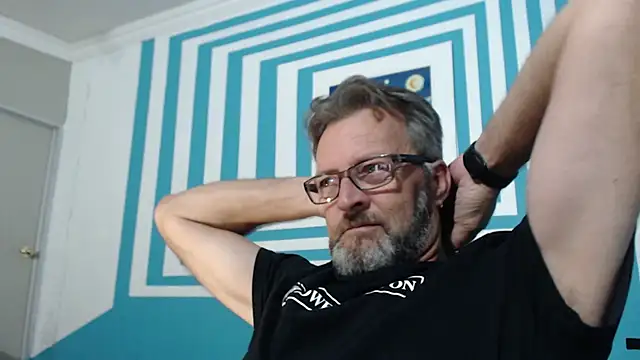 itsmeyes69 online show from 02.27.25