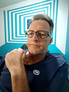 itsmeyes69 online show from 03.03.25