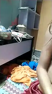 SANA-LEONI online show from 02.26.25