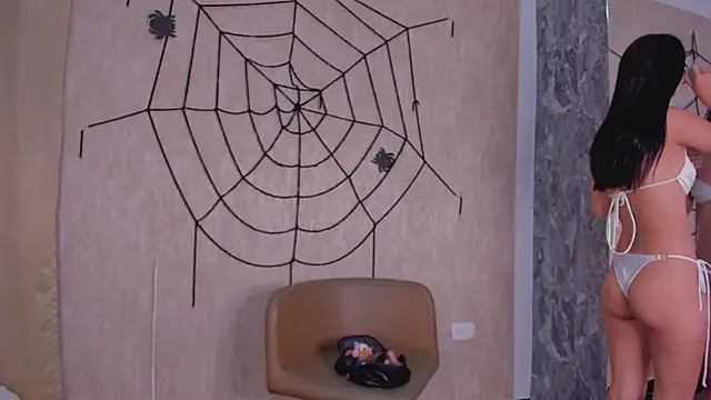 Snapshot of StefanyRousse chatting on 10.22.25 StefanyRousse online show from 10.22.25