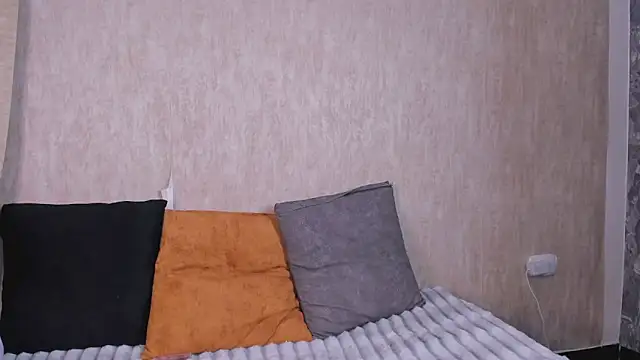 StefanyRousse online show from 02.28.26