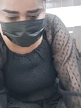 Snapshot of Snehalive chatting on 09.22.25 Snehalive online show from 09.22.25