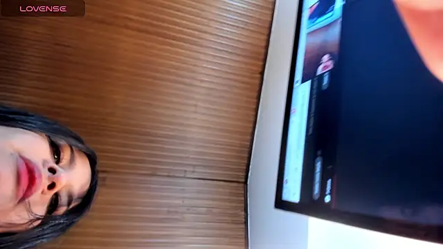  Daniela hot 1 online show from 03.05.25