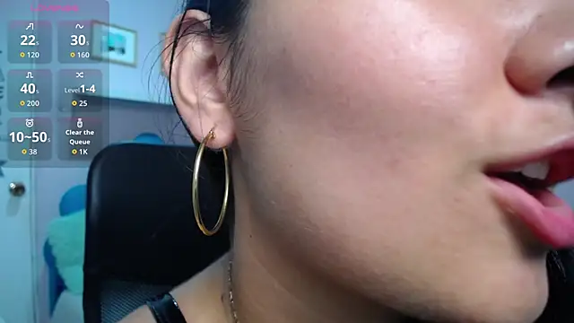 Snapshot of Maylin_horny19 chatting on 09.17.25 Maylin horny19 online show from 09.17.25