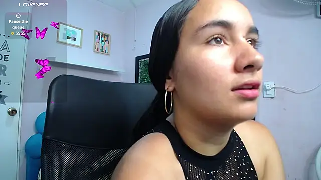 Snapshot of Maylin_horny19 chatting on 09.24.25 Maylin horny19 online show from 09.24.25