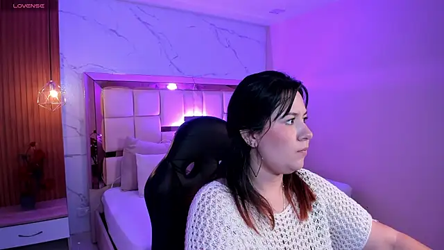 zoes milee online show from 01.08.26