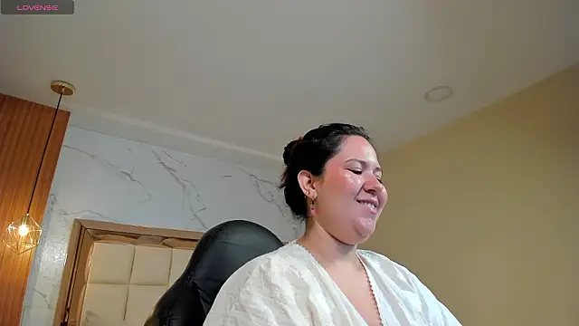 zoes milee online show from 03.19.26