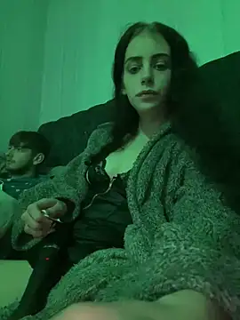 Snapshot of VioletxBlue chatting on 01.10.25 VioletxBlue online show from 01.10.25