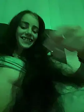 Snapshot of VioletxBlue chatting on 01.12.25 VioletxBlue online show from 01.12.25