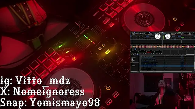 Snapshot of vittote chatting on 02.18.25 vittote online show from 02.18.25